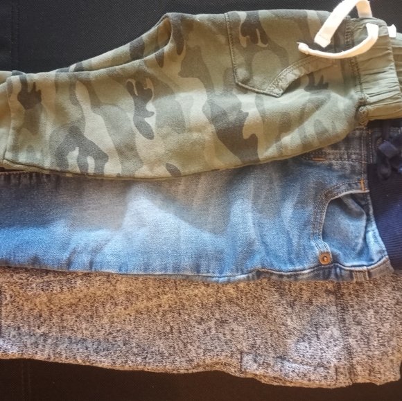 Baby Gap Pants - Picture 3 of 3